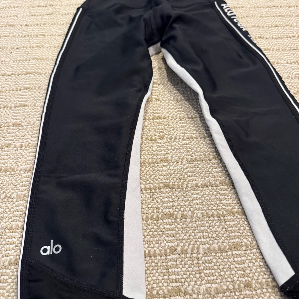 Alo Yoga Mesh High Waist Trainer Black White Logo Stripe Leggings | XS - Picture 10 of 10